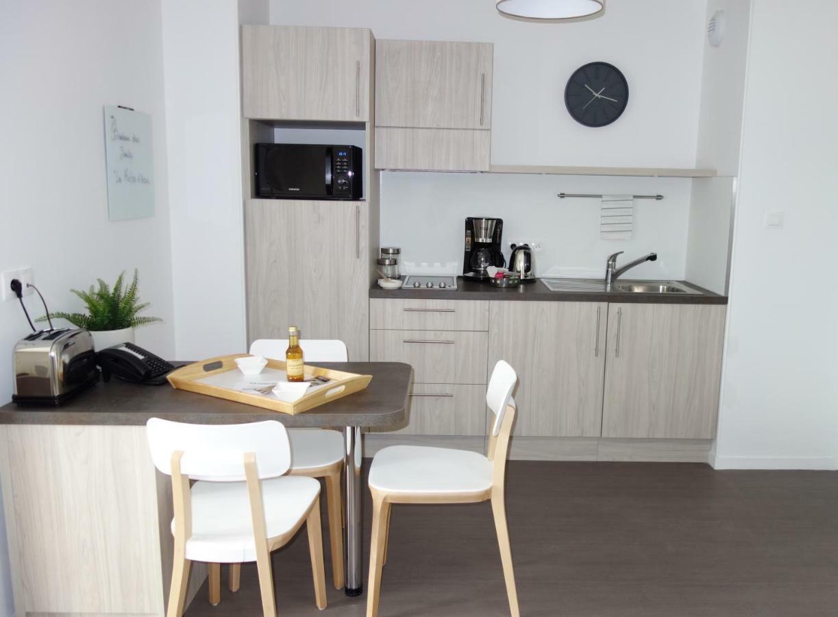 Domitys - Les Robes D'Airain Aparthotel Caen Ngoại thất bức ảnh