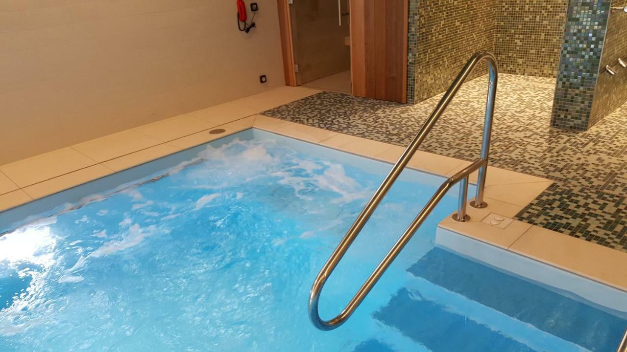 Domitys - Les Robes D'Airain Aparthotel Caen Ngoại thất bức ảnh