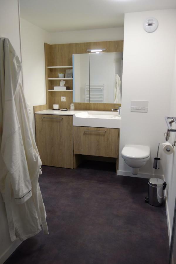 Domitys - Les Robes D'Airain Aparthotel Caen Ngoại thất bức ảnh
